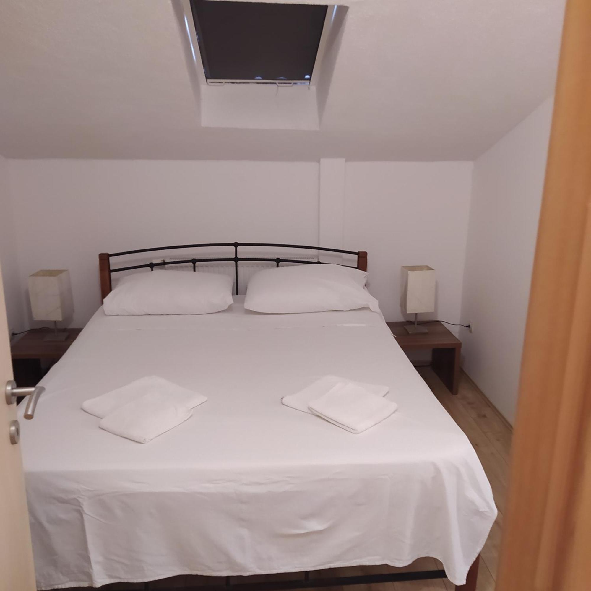 Peter&Zana Apartments スタリー・グラード エクステリア 写真